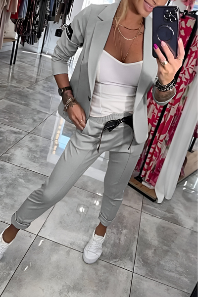 Mirella Stylish Two-Piece Blazer Suit with Pants ✨