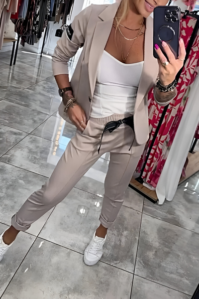 Mirella Stylish Two-Piece Blazer Suit with Pants ✨