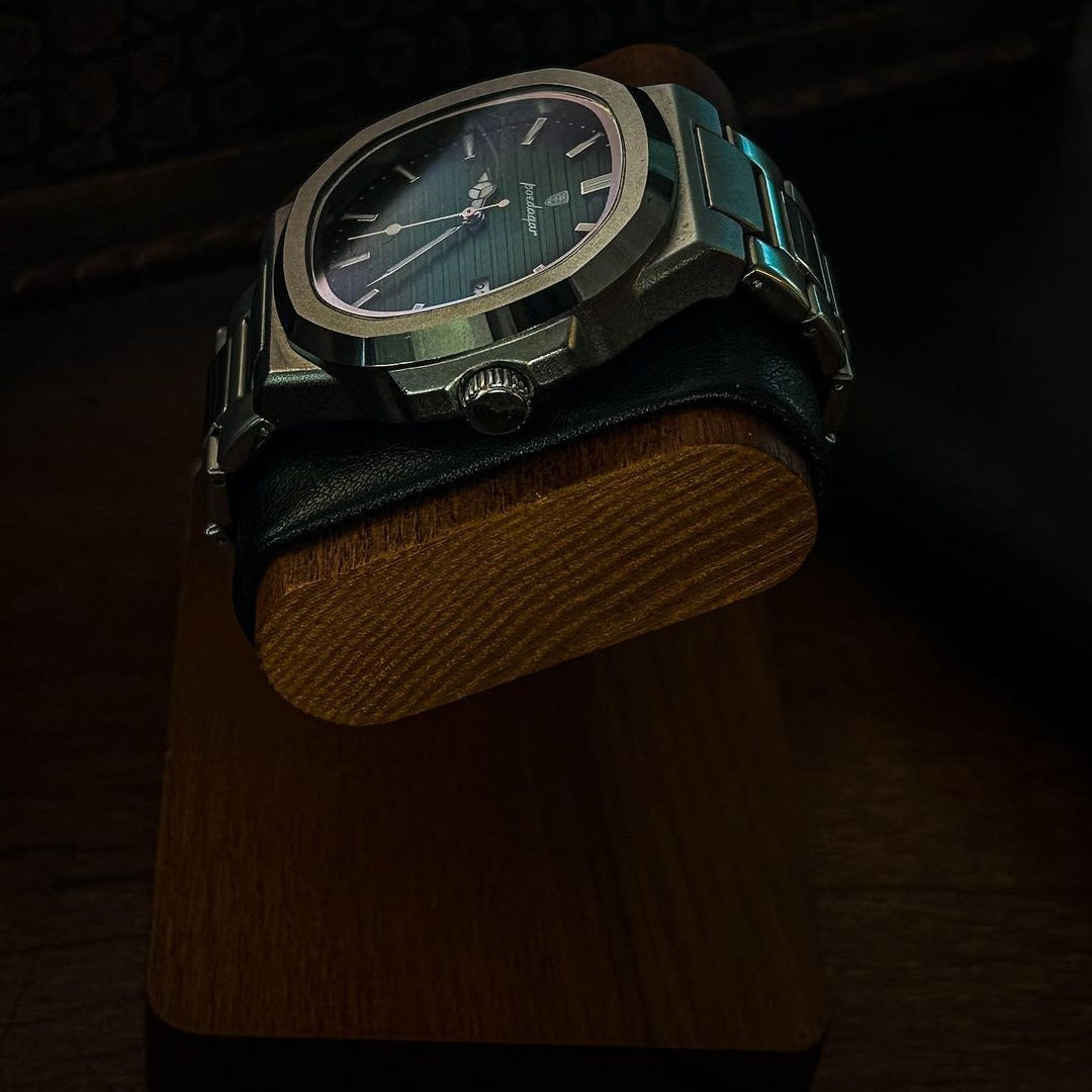 Nautilus™ | Timeless Steel Elegance