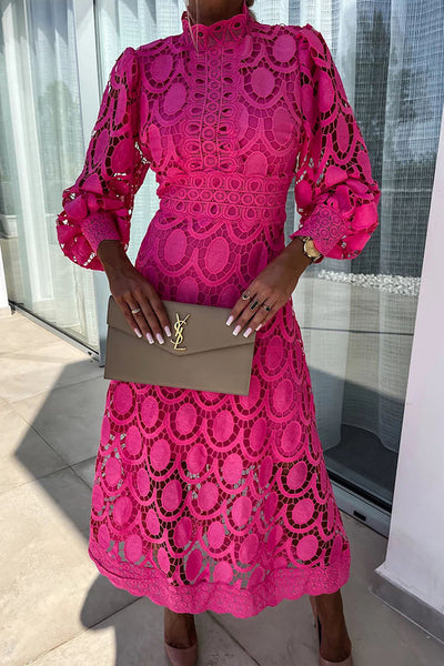 Juliette Stylish Midi Dress in Luxe Lace